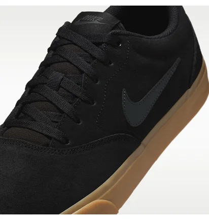 Кроссовки мужские Nike Charge Suede Black IB2750-003