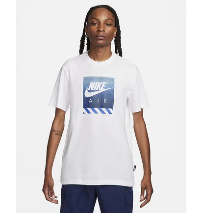 Футболка мужская Nike T-Shirt Sportswear White FQ3794-100