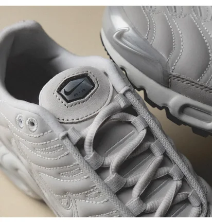 Кросівки жіночі Nike Air Max Plus White FZ4342-001