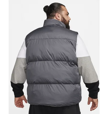 Жилетка чоловіча Nike Sportswear Club Primaloft® Water-Repellent Puffer Vest Grey FB7373-068
