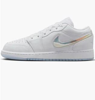 Кросівки дитячі Air Jordan 1 Low White Ice Blue Glitter Swoosh White FQ9112-100