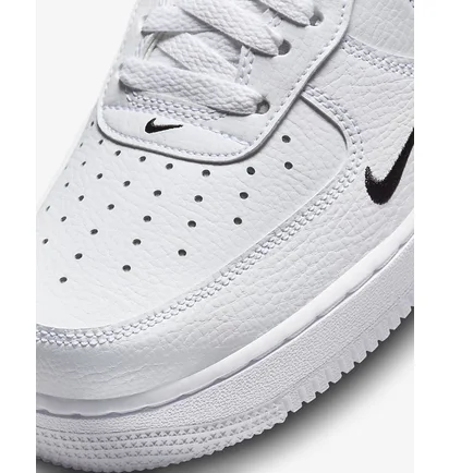 Кроссовки мужские Nike Air Force 1 07 Lv8 White FV1320-100