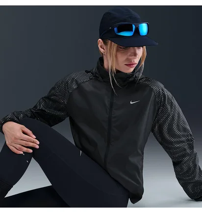Куртка жіноча Nike Tempo Repel Flash Black HV2985-010
