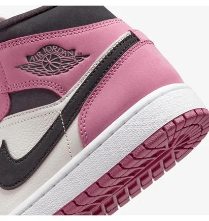 Кроссовки женские Air Jordan 1 Mid Pink/White Dc7267-500