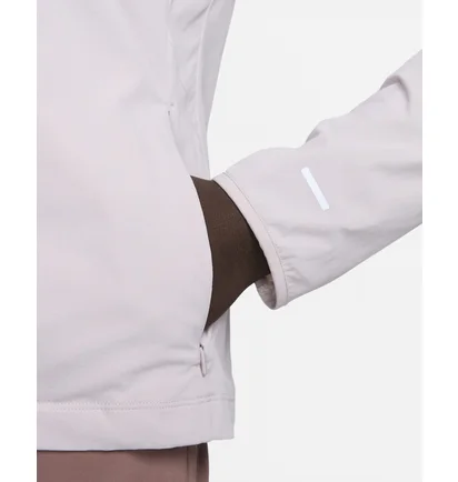 Куртка жіноча Nike Swift Uv White FB7480-019