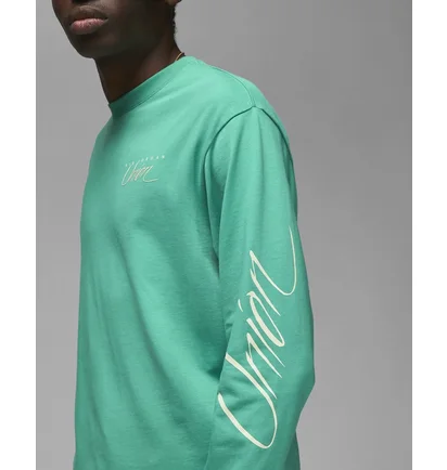 Лонгслив мужской Air Jordan Long Sleeve T-Shirt X Union La Green DV7341-370