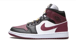 Кроссовки женские Air Jordan Wmns 1 Mid Se Black/Bordo CZ4385-016