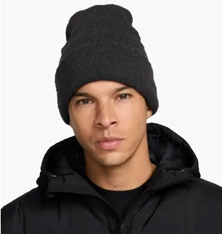 Шапка унисекс Nike Peak Beanie Tc Cozy Black FZ2125-060