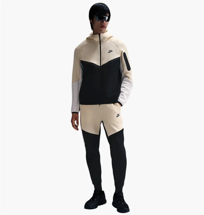 Спортивный костюм мужской Nike Sportswear Tech Fleece Windrunner Beige/Black HV0949-114__HV0959-114