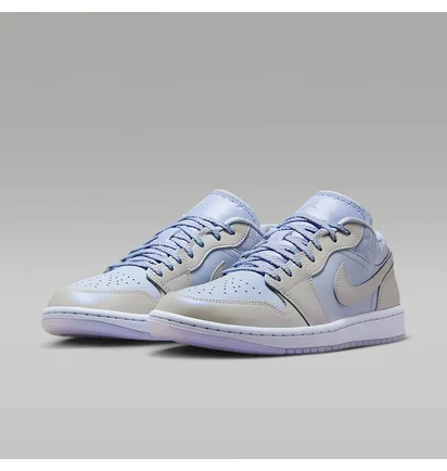 Кросівки жіночі Air Jordan 1 Low Light Blue/Grey IM5129-010