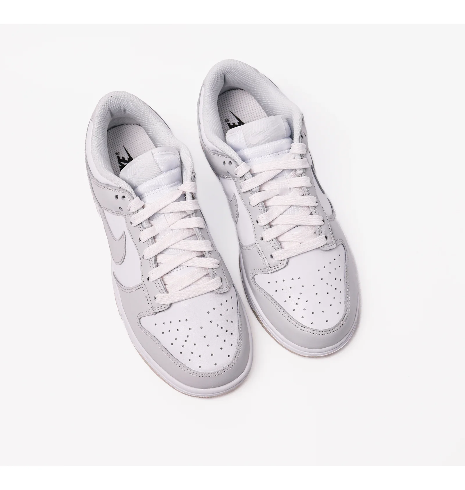 ᐉ Кросівки жіночі Nike Dunk Low White/Grey DD1503-103 - придбати