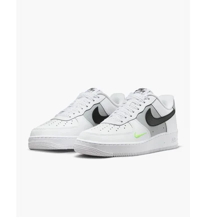 Кроссовки мужские Nike Air Force 1 07 White FQ2204-100
