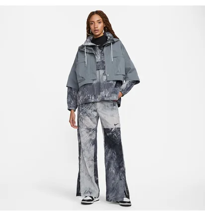 Куртка женская Nike Nsw Wave Dye Wvn Po Jkt A3 Grey DV7936-010