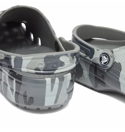 Тапочки чоловічі Crocs Classic Printed Camo Clog Grey 206454-0IE