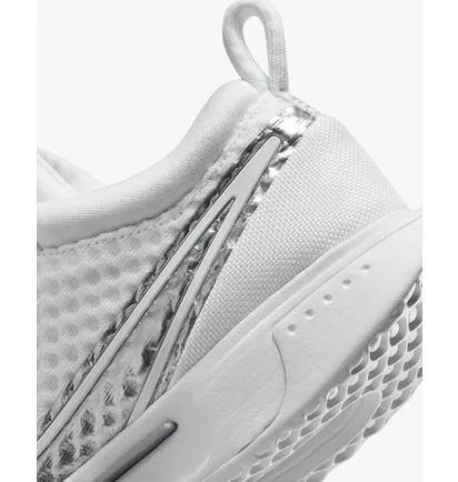 Кросівки жіночі Nike Court Zoom Pro WomenS Hard Court Tennis Shoes White DH0990-101