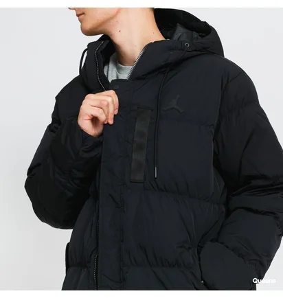 Пуховик мужской Air Jordan Essentials Statement Down Black DA9804-010