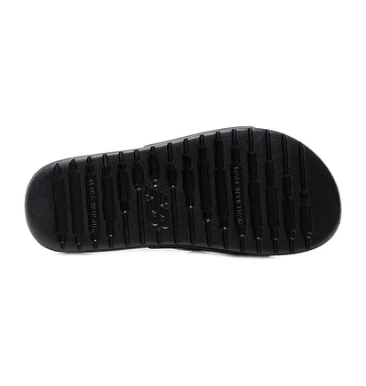 Тапочки мужские New Balance 100 Black SUF100BK