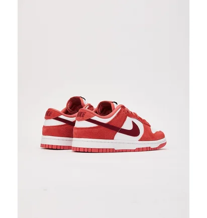 Кросівки жіночі Nike Dunk Low ValentineS Day White/Red FQ7056-100