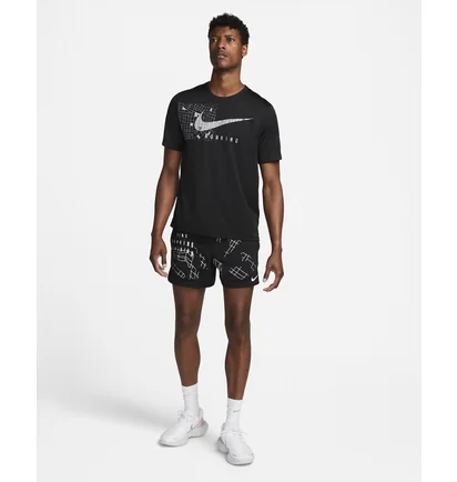 Шорты мужские Nike Dri-Fit Stride Run Division MenS 5 Brief-Lined Running Shorts Black DQ6549-010