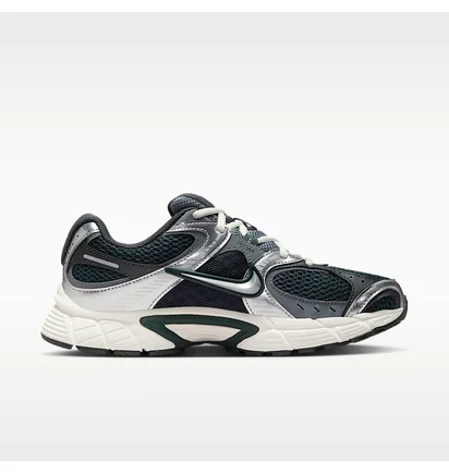 Кроссовки женские Nike V5 Rnr Grey HQ7901-300