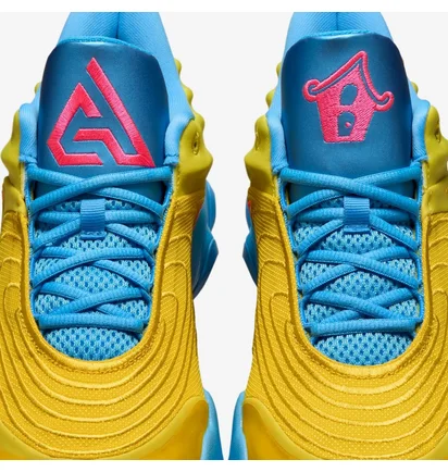 Кроссовки мужские Nike Giannis Immortality 4 Yellow/Light Blue FQ3680-700