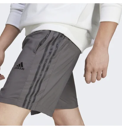 Шорты мужские Adidas Aeroready Essentials Chelsea 3-Stripes Shorts Grey Ic1494