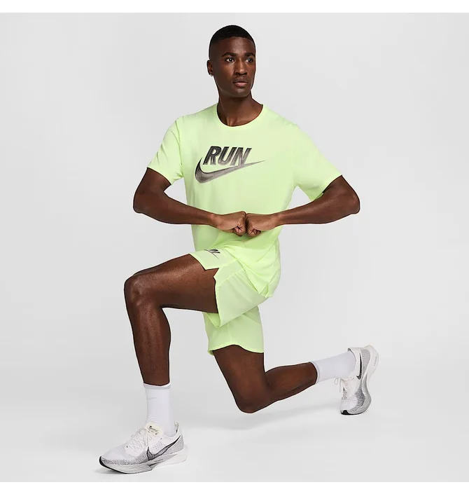 ᐉ Футболка мужская Nike Run Energy Miller Green HJ3564-701