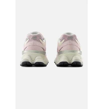 Кросівки жіночі New Balance 9060 Beige/Pink U9060LBC