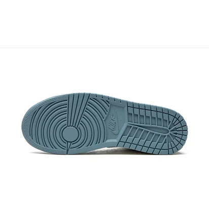 Кроссовки женские Air Jordan Wmns 1 Mid White/Light Blue BQ6472-141
