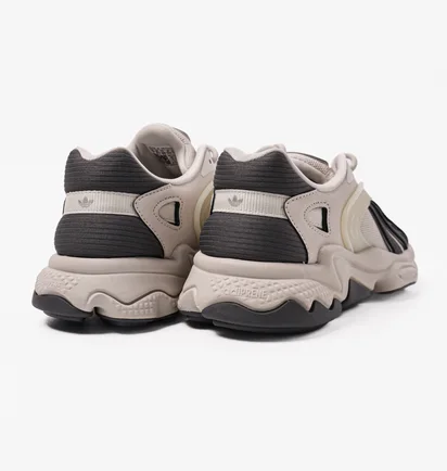 Кросівки чоловічі Adidas Oztral Shoes Beige Gz9409