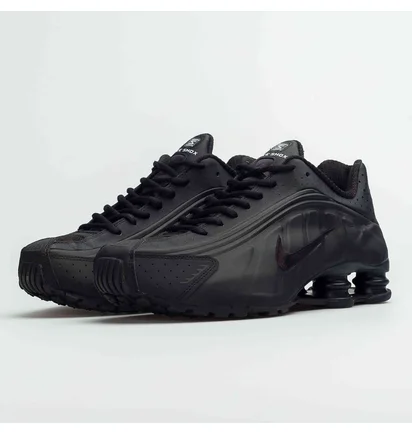 Кросівки чоловічі Nike Shox R4 Black 104265-044