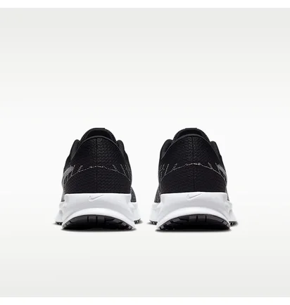 Кросівки жіночі Nike Run Defy Black HM9593-002