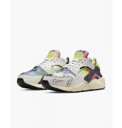 Кросівки жіночі Nike Air Huarache Se Beige Dx3264-902