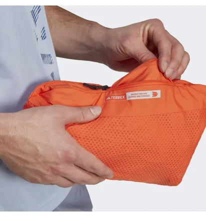 Ветровка мужская Adidas Terrex Multi Windbreaker Orange HM4027