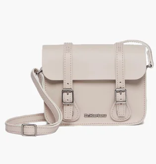 Сумка унісекс Dr. Martens 7 Inch Leather Crossbody Bag Beige AC917348