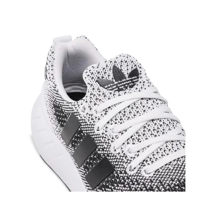 Кроссовки мужские Adidas Swift Run 22 Grey GZ3507
