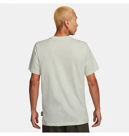 Футболка мужская Nike Swoosh T-Shirt Green FQ3785-020