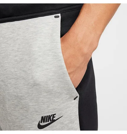Спортивный костюм детский Nike Tech Fleece Black/Grey HV0949-011__HV0959-011