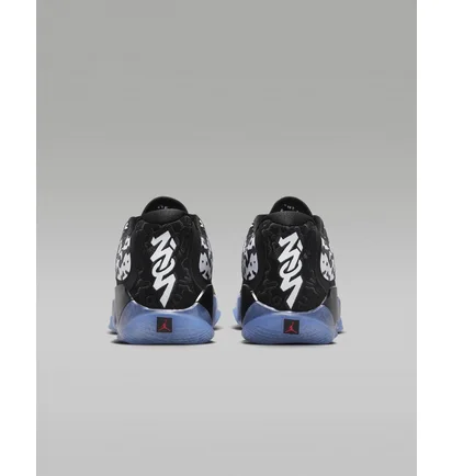 Кроссовки унисекс Air Jordan Zion 3 Basketball Shoes Black/White DR0675-018