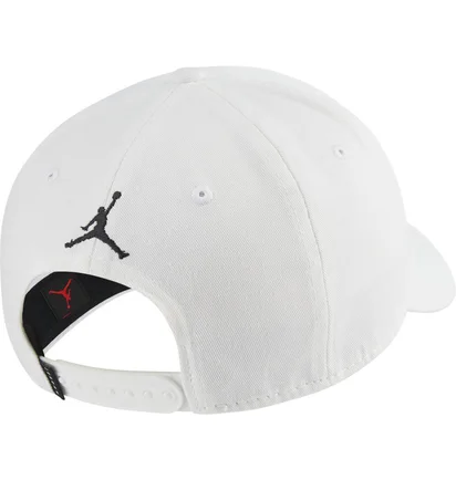 Кепка унисекс Air Jordan Sport Dna White DJ6122-100