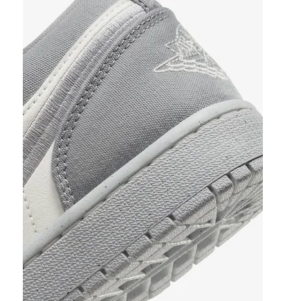 Кроссовки женские Air Jordan W 1 Low Se White/Grey DV0426-012