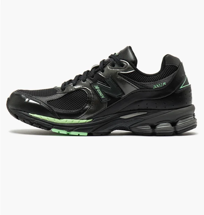 Кросівки чоловічі New Balance 2002R Black Silver Green M Black M2002RLD