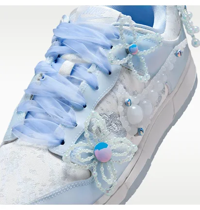 Кроссовки женские Nike Dunk Low WomenS Artist Collection WomenS Shoes Blue/White HV8575-100