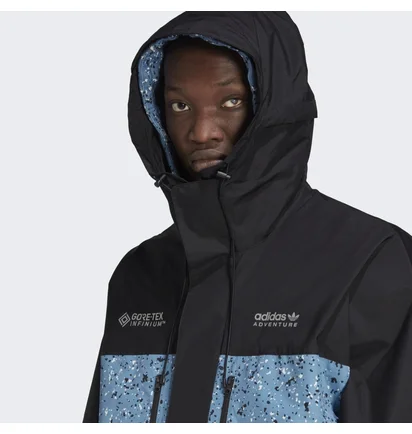 Куртка чоловіча Adidas Adventure Winter Allover Print Gore-Tex Jacket Light Blue/Black Hk5019