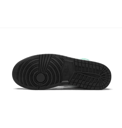 Кроссовки мужские Air Jordan 1 Mid Black/White 554724-132