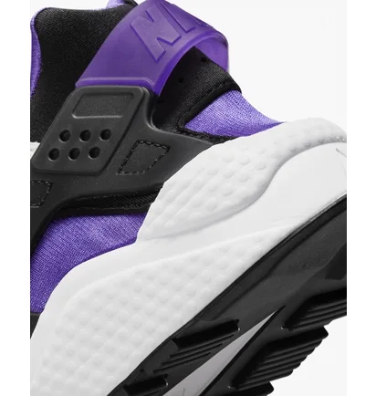Кросівки чоловічі Nike Air Huarache Beige Dd1068-108