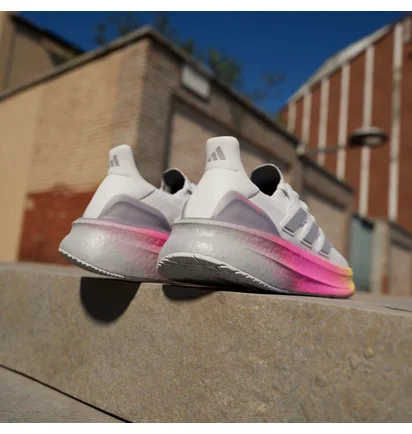Кросівки чоловічі Adidas Ultraboost 5 White ID8810