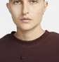 Світшот жіночий Nike Sportswear Plush Cropped Crewneck Sweatshirt Bordo Dq6844-652