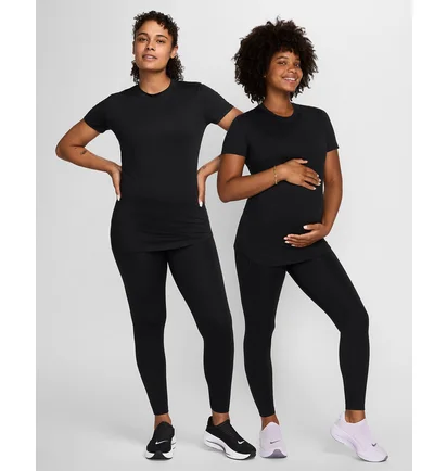 Футболка женская Nike One Ss Top Black FN5001-010