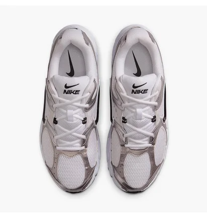 Кросівки чоловічі Nike V5 Rnr Grey HJ5228-104